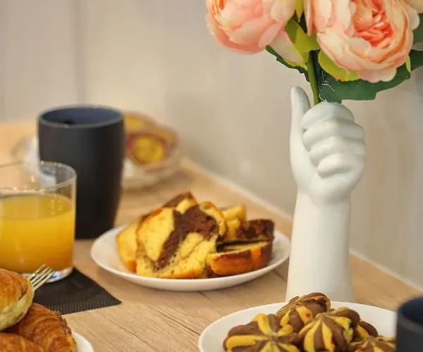 Апартаменты Mirma Halepa Superior