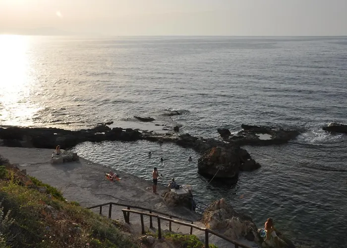 Апартаменты Mirma Halepa Superior