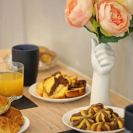 アパート Mirma Halepa Superior