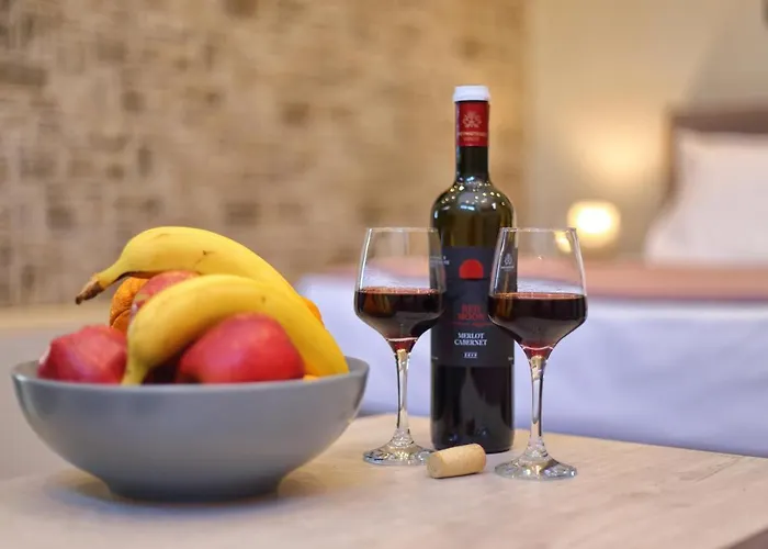 Mirma Halepa Superior ハニア