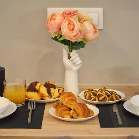 Mirma Halepa Superior Apartman *